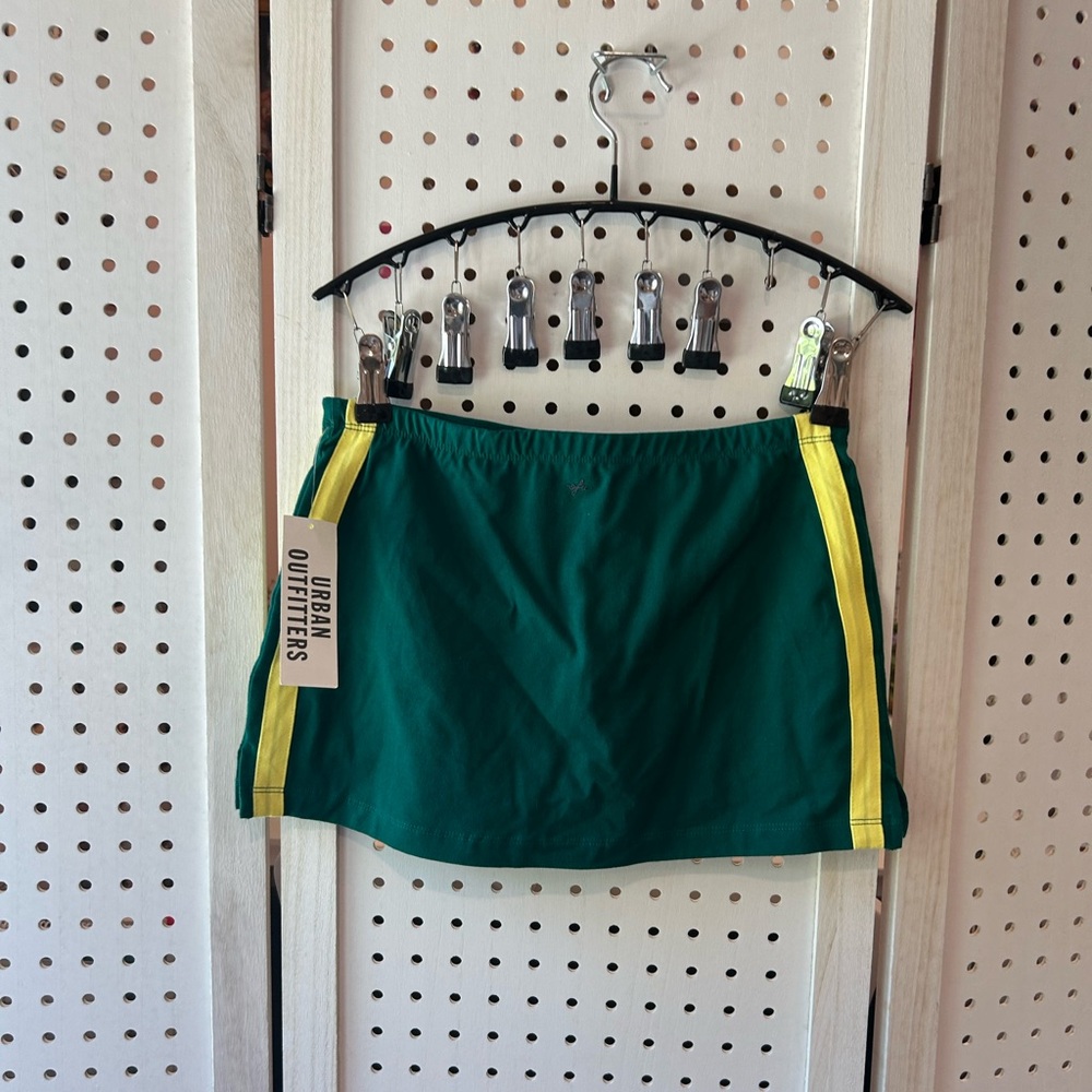NWT Urban Outfitters Green & Yellow Athletic Mini Skirt – XS with shorts